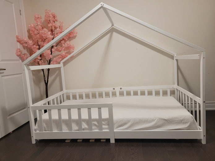 Luna House Montessori Floor Bed – White Wood Frame