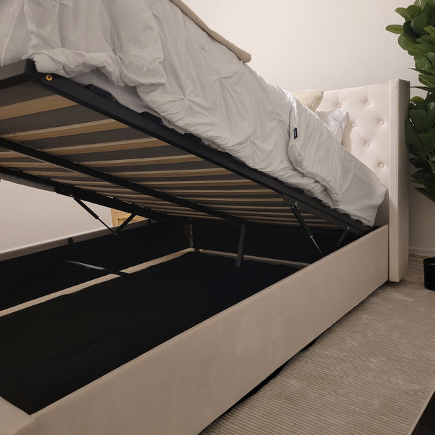 Adam Hydraulic Lift Up Storage Platform King BedAR Dynamic CaSimple and elegant, the upholstered bed with storage will make a lasting impression in your room. With a modern look and a touch of simple style, this bed combines fBedroomStorage Platform King BedAR Dynamic