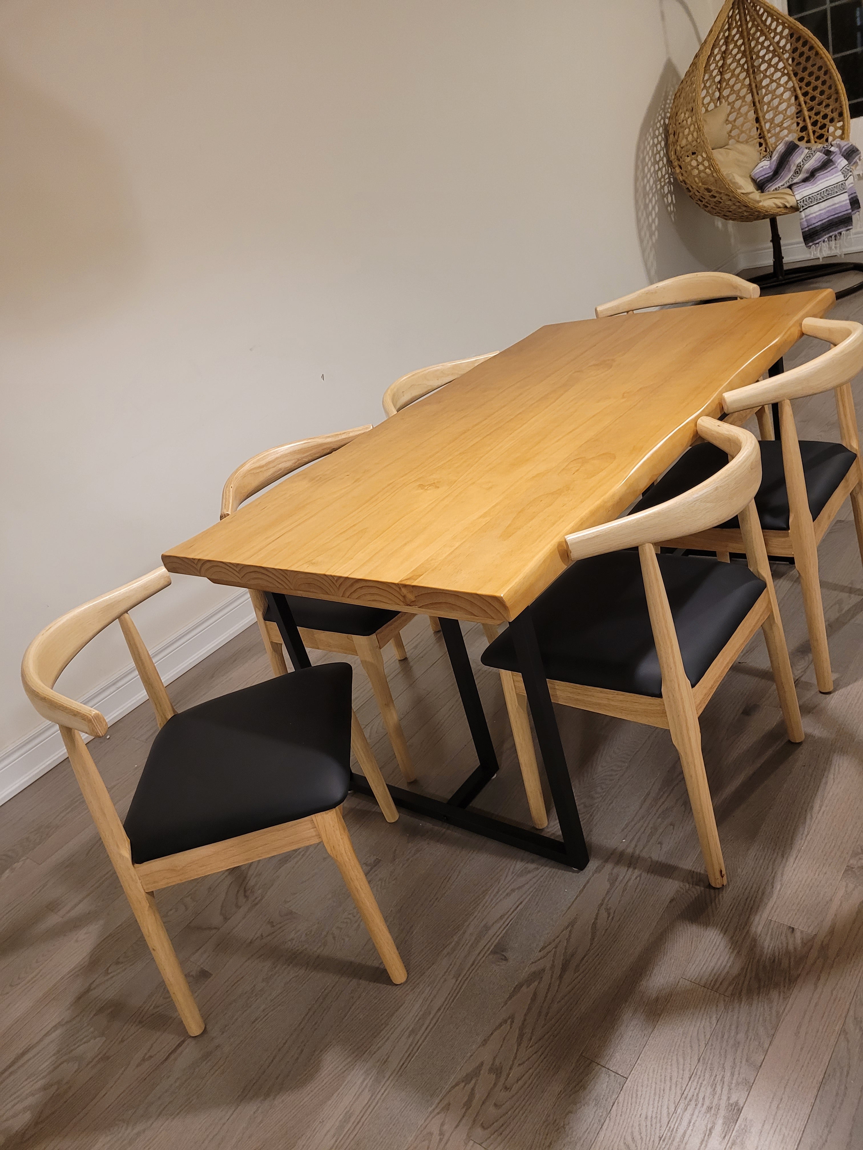 Solid wood horn chair with cushioned PU leather seat and ergonomic backrest