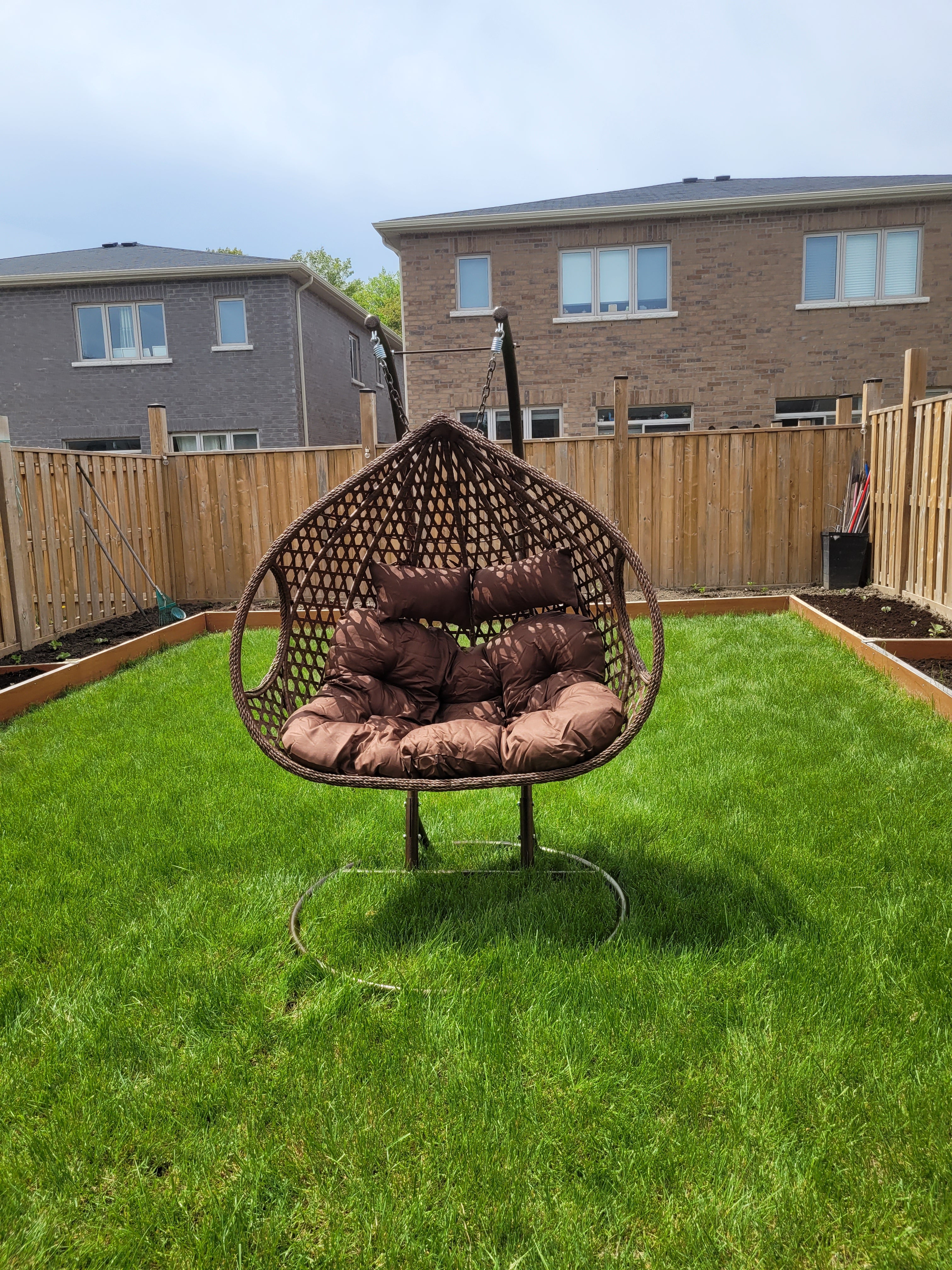 ARDYNAMIC AMARA DOUBLE EGG SWING CHAIR LIGHT BROWN