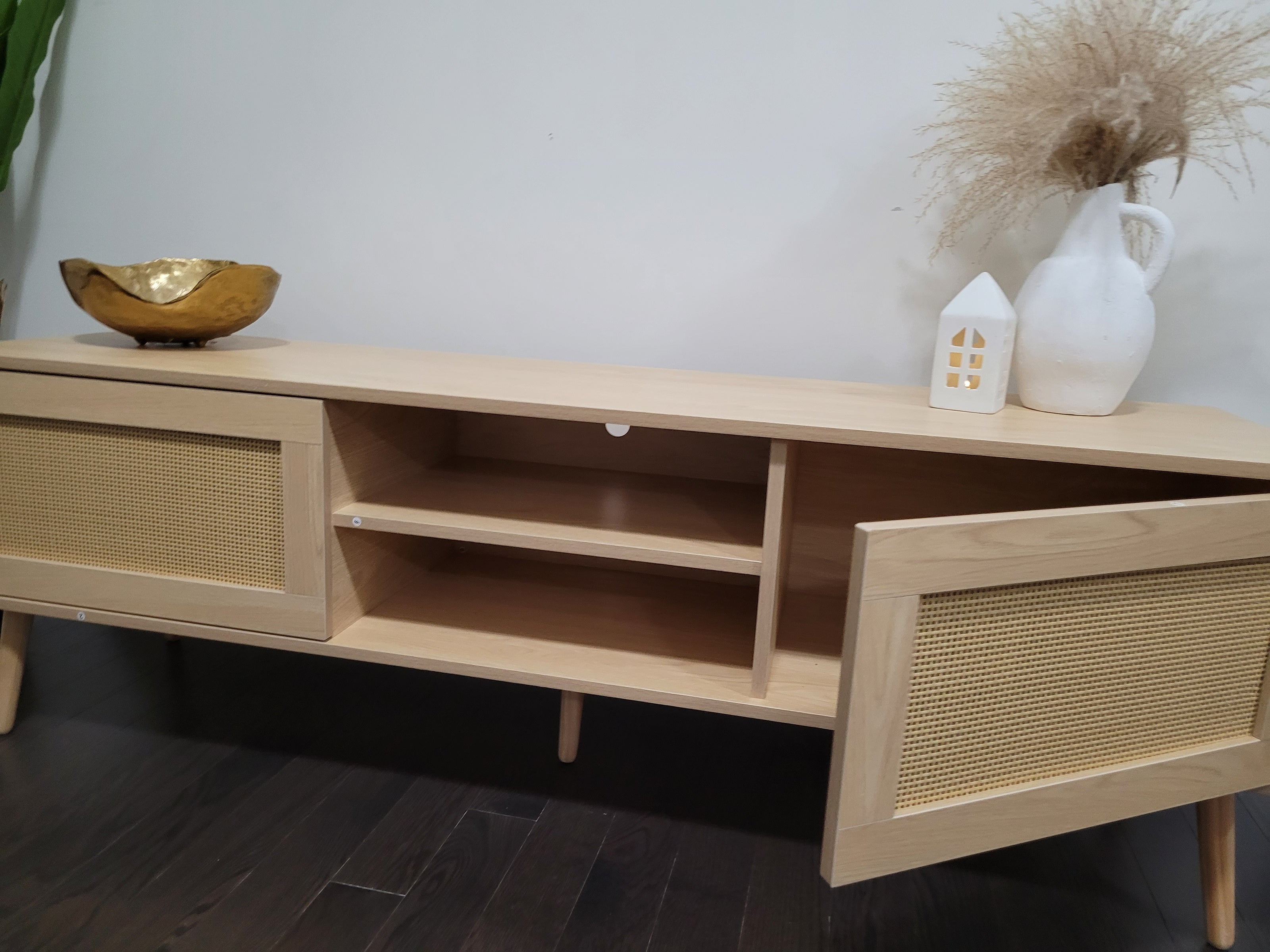 RATTAN MEDIA CONSOLE / TV STAND