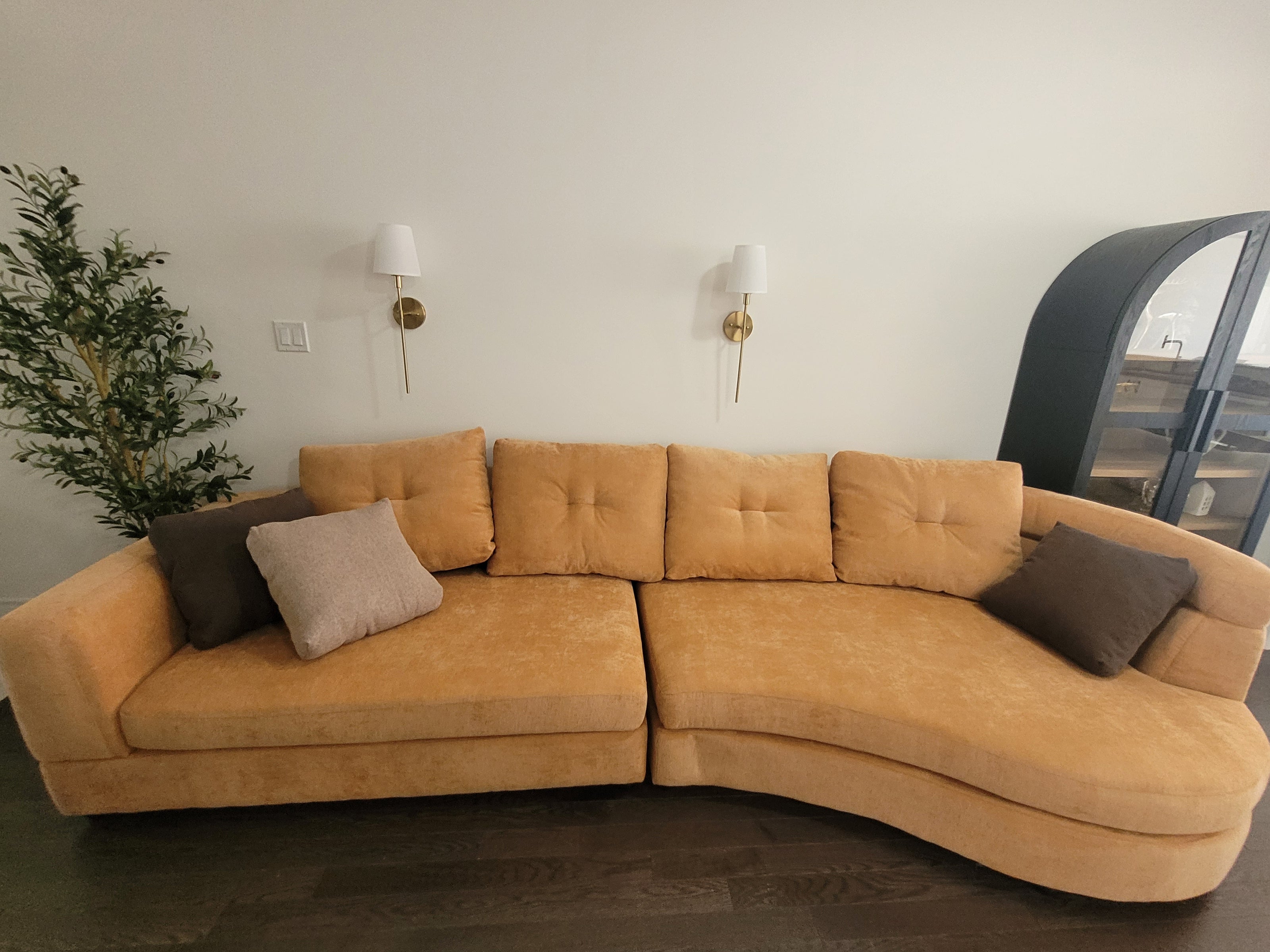 Luna Crescent Sofa – 135” Chenille Curved Lounge