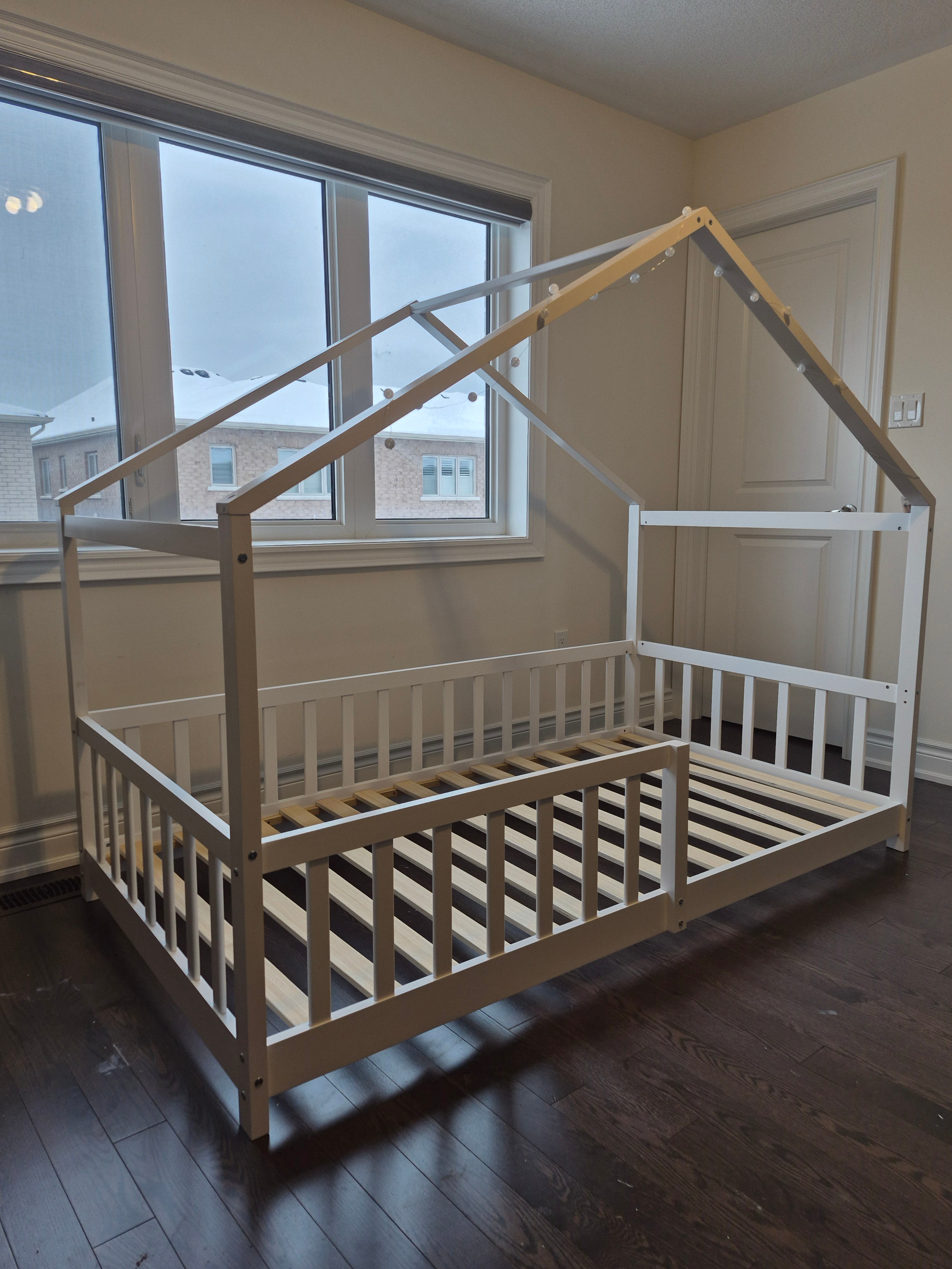 Luna House Montessori Floor Bed – White Wood Frame