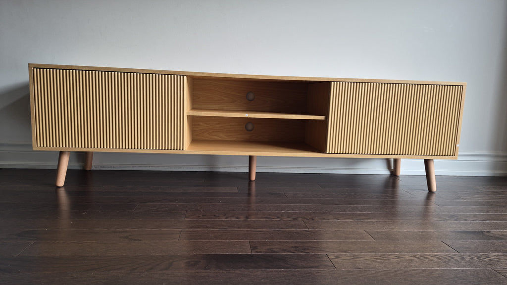 Fluted 70" TV Stand — Natural Oak