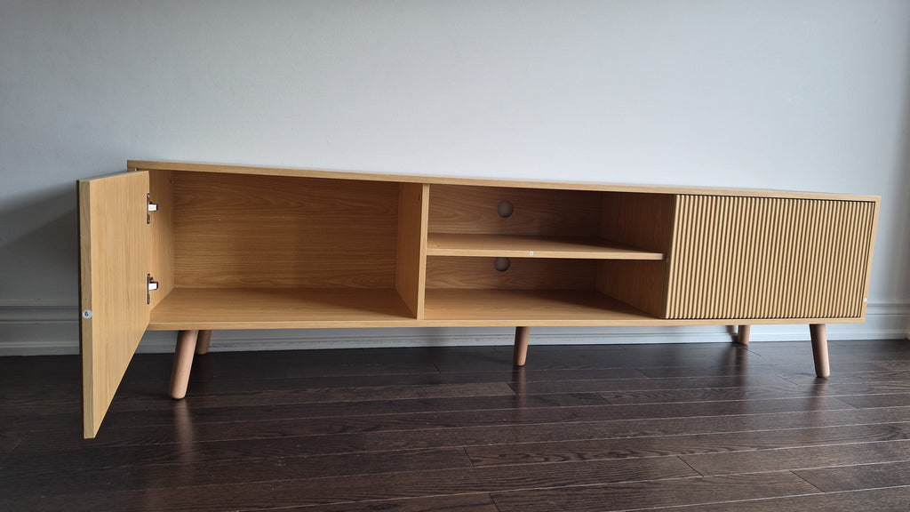 Fluted 70" TV Stand — Natural Oak
